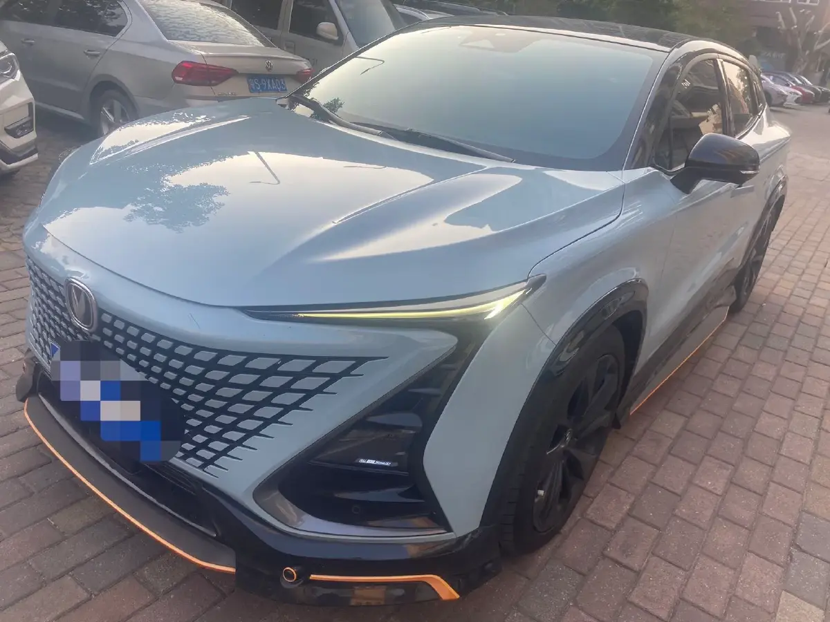 2022 ChangAn UNI-T 2.0T 233HP L4 8AT