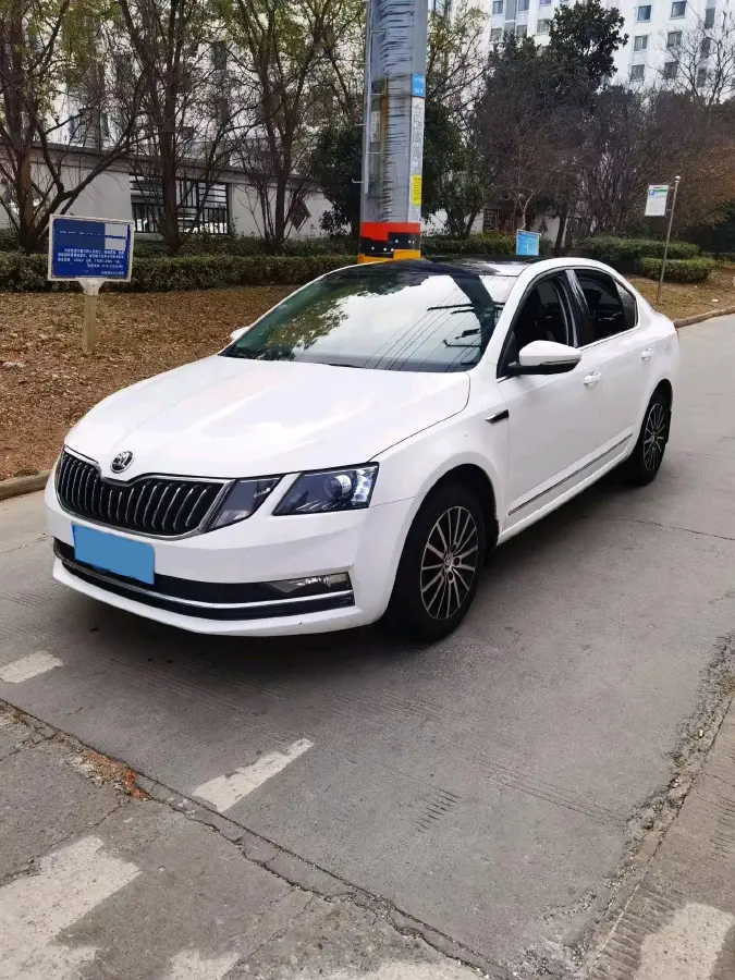 2019 Skoda Octavia 1.2T 116HP L4 7DCT