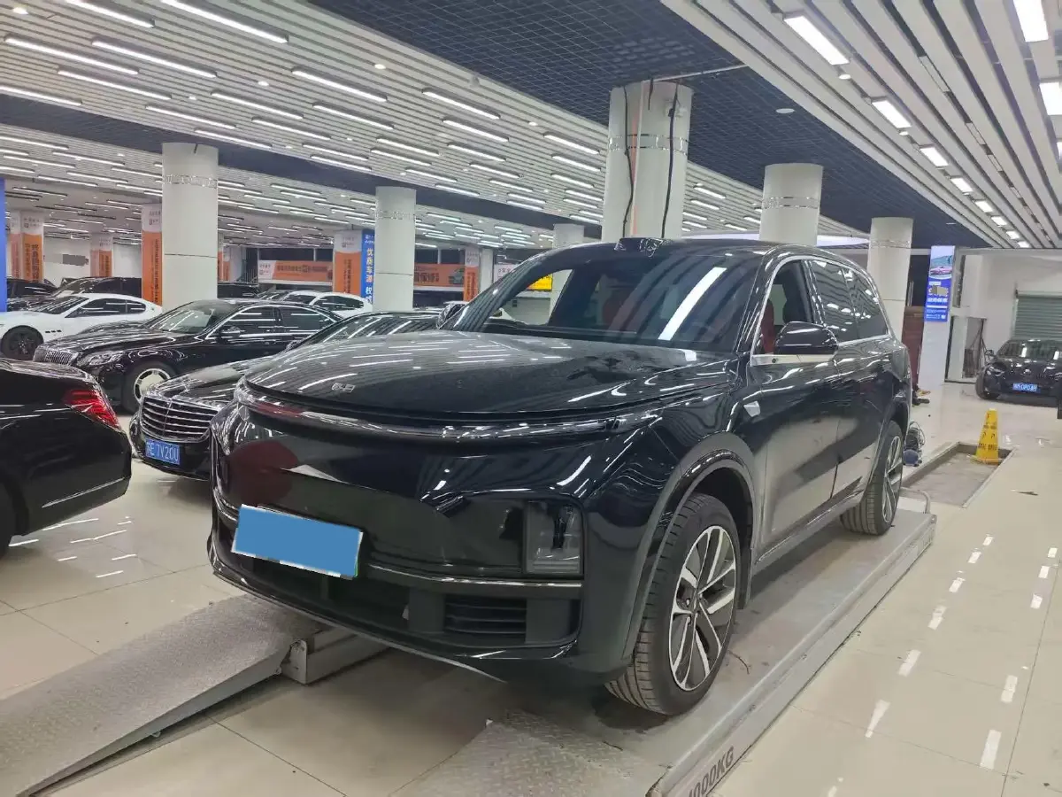 2022 Li L9 Range Extended 154HP REEV 42.6KWH