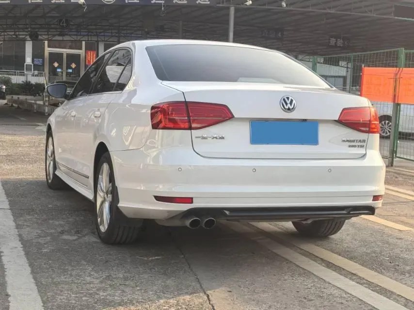 2018 JMC YuSheng S350 2.0T 141HP L4 6AT,autocango,china used car exporter,china ev exporter,chinese used car exporter,chinese used ev exporter