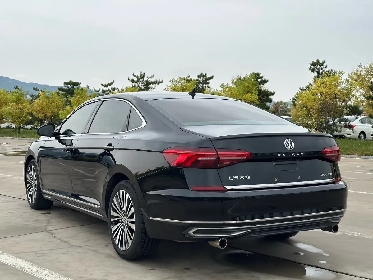 2019 Ford Taurus 2.0T 245HP L4 8AT,autocango,china used car exporter,china ev exporter,chinese used car exporter,chinese used ev exporter