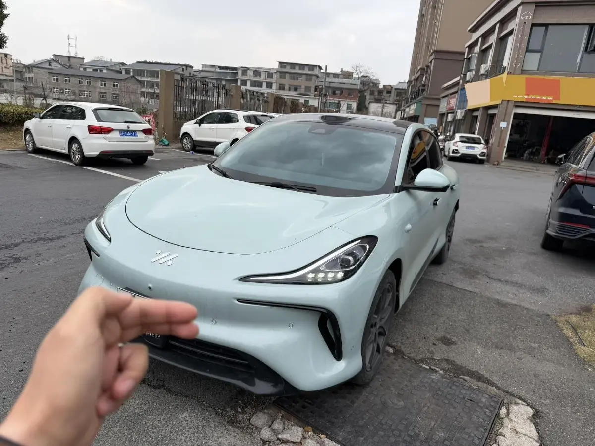 2023 IM LS6 BEV 100KWH