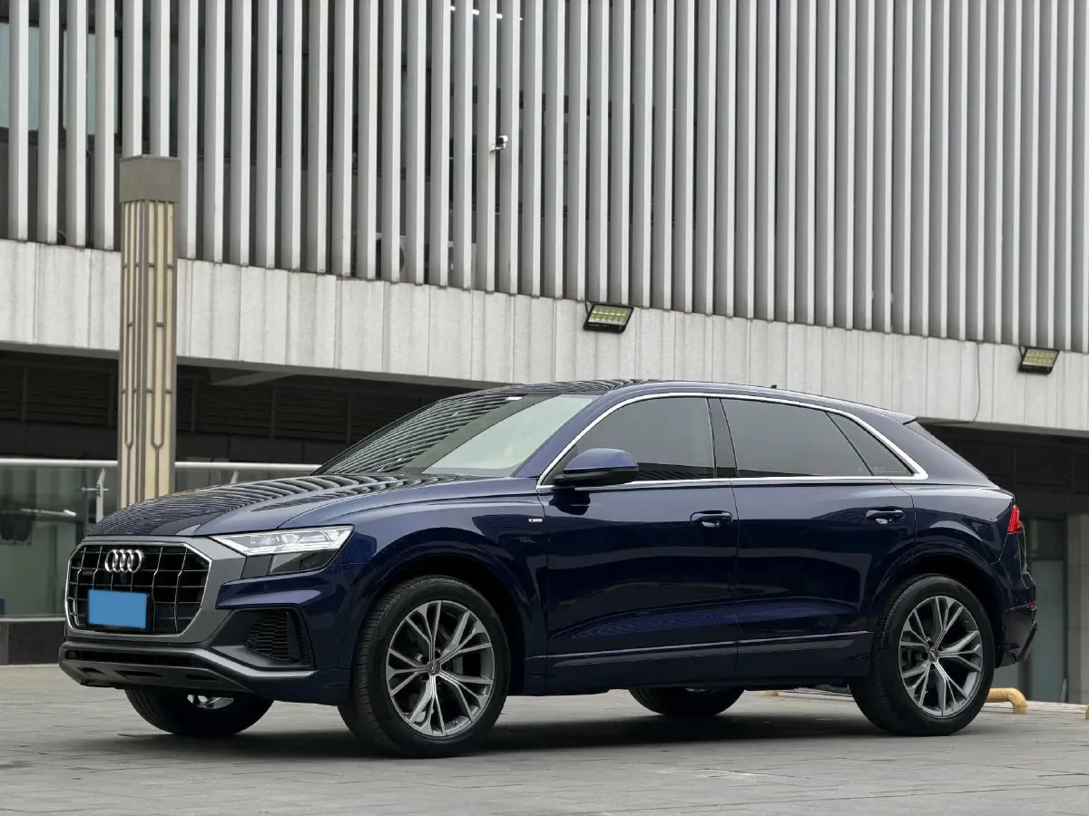 2019 Audi Q8 3.0T 340HP V6 8AT,autocango,china used car exporter,china ev exporter,chinese used car exporter,chinese used ev exporter