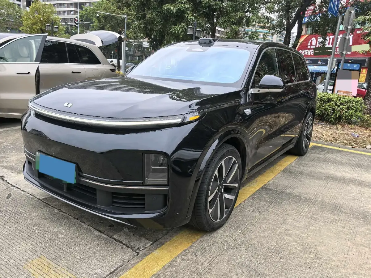 2022 Li L9 Range Extended 154HP REEV 42.6KWH