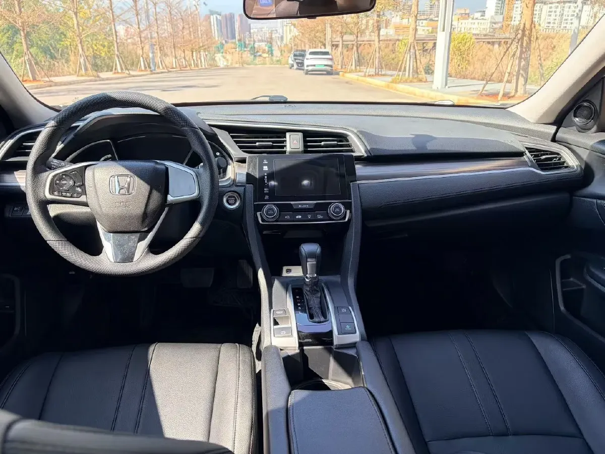 2019 Honda Civic 1.5T 177HP L4 CVT,autocango,china used car exporter,china ev exporter,chinese used car exporter,chinese used ev exporter