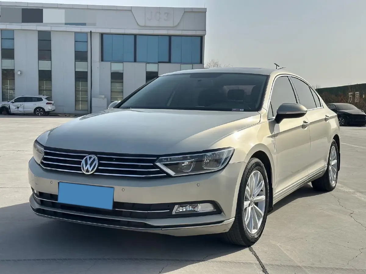 2018 Volkswagen Magotan 1.8T 180HP L4 7DCT