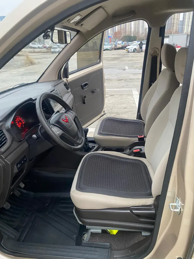 2021 ChangAn KuaYue KuaYueWang X3 1.6L 122HP L4 5MT,autocango,china used car exporter,china ev exporter,chinese used car exporter,chinese used ev exporter