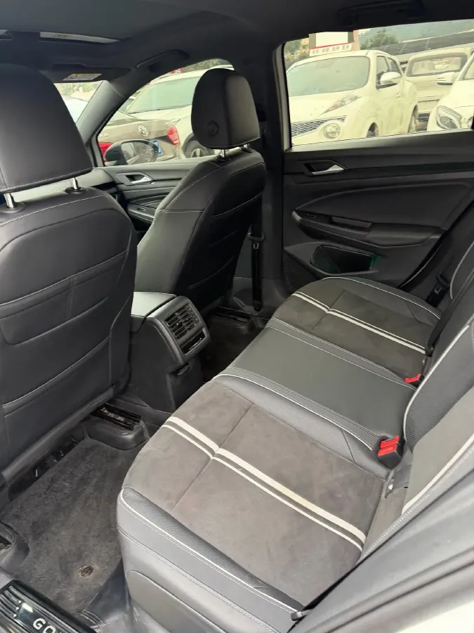 2021 Volkswagen Golf 1.4T 150HP L4 7DCT,autocango,china used car exporter,china ev exporter,chinese used car exporter,chinese used ev exporter