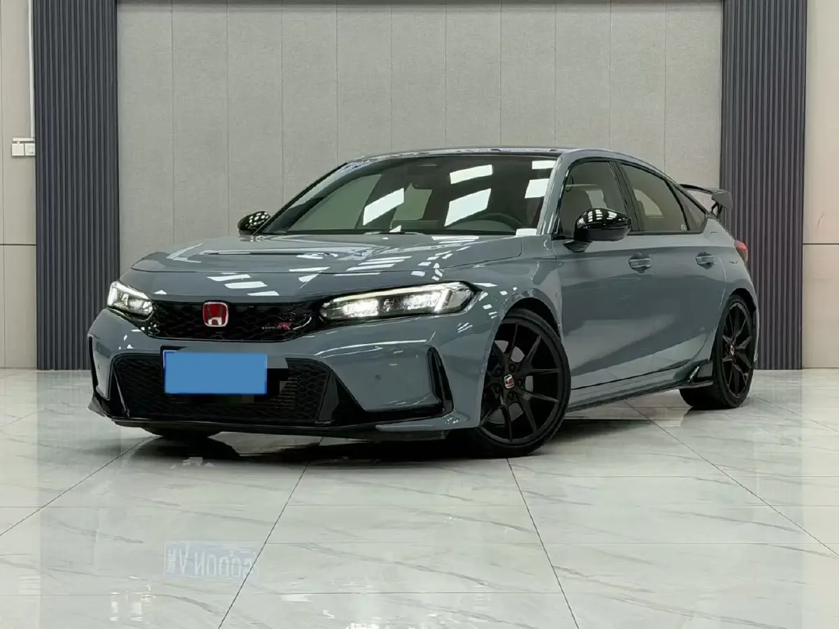 2023 Honda Civic 2.0T 300HP L4 6MT