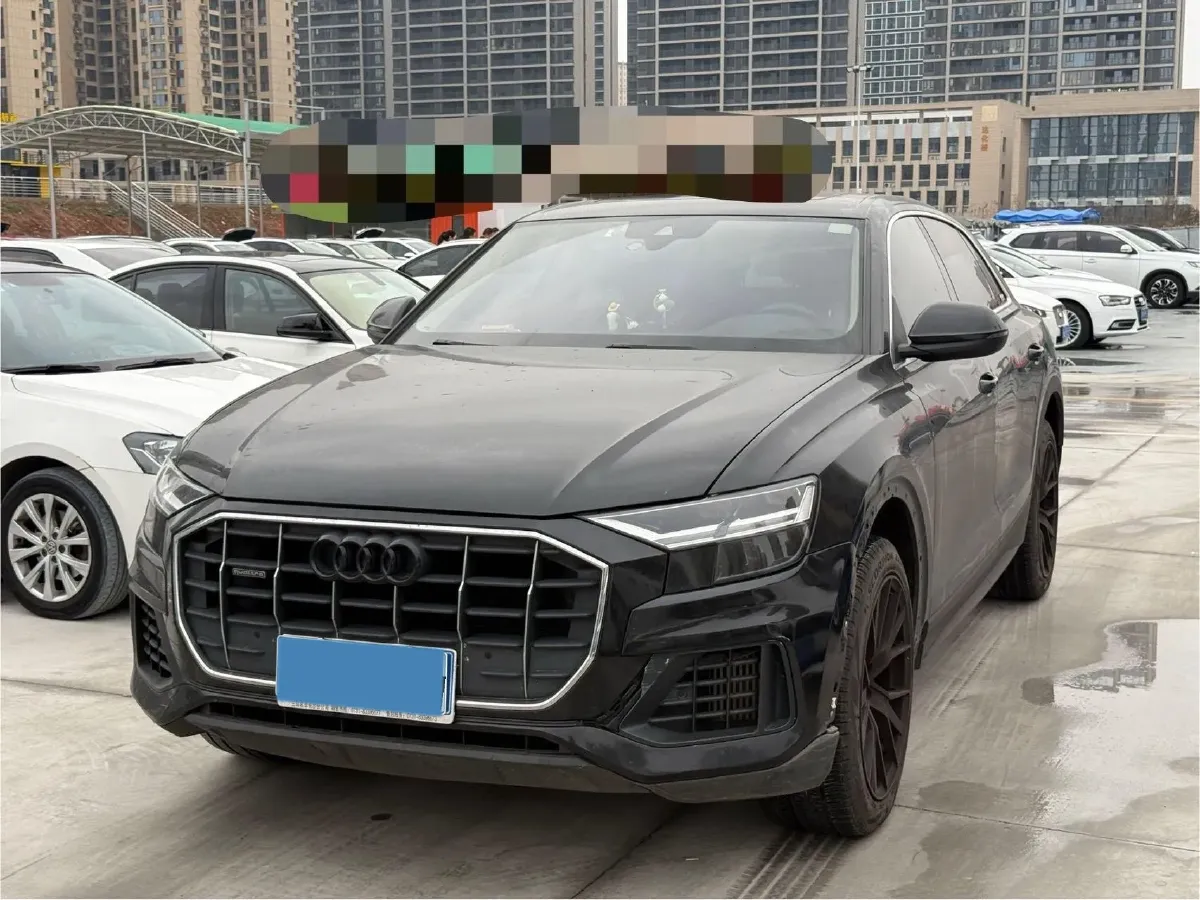 2022 Audi Q8 3.0T 340HP V6 8AT,autocango,china used car exporter,china ev exporter,chinese used car exporter,chinese used ev exporter