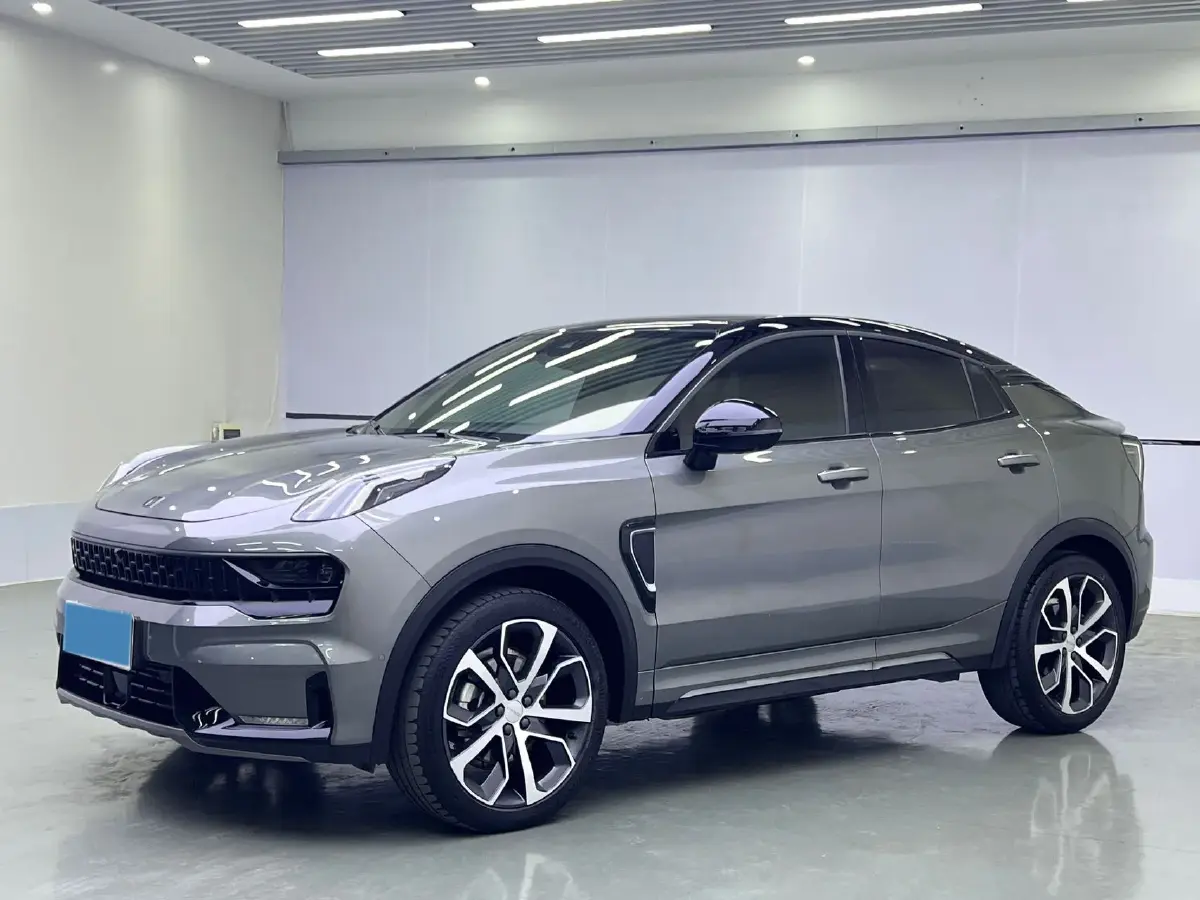 2022 LYNK&CO 05 2.0T 254HP L4 8AT