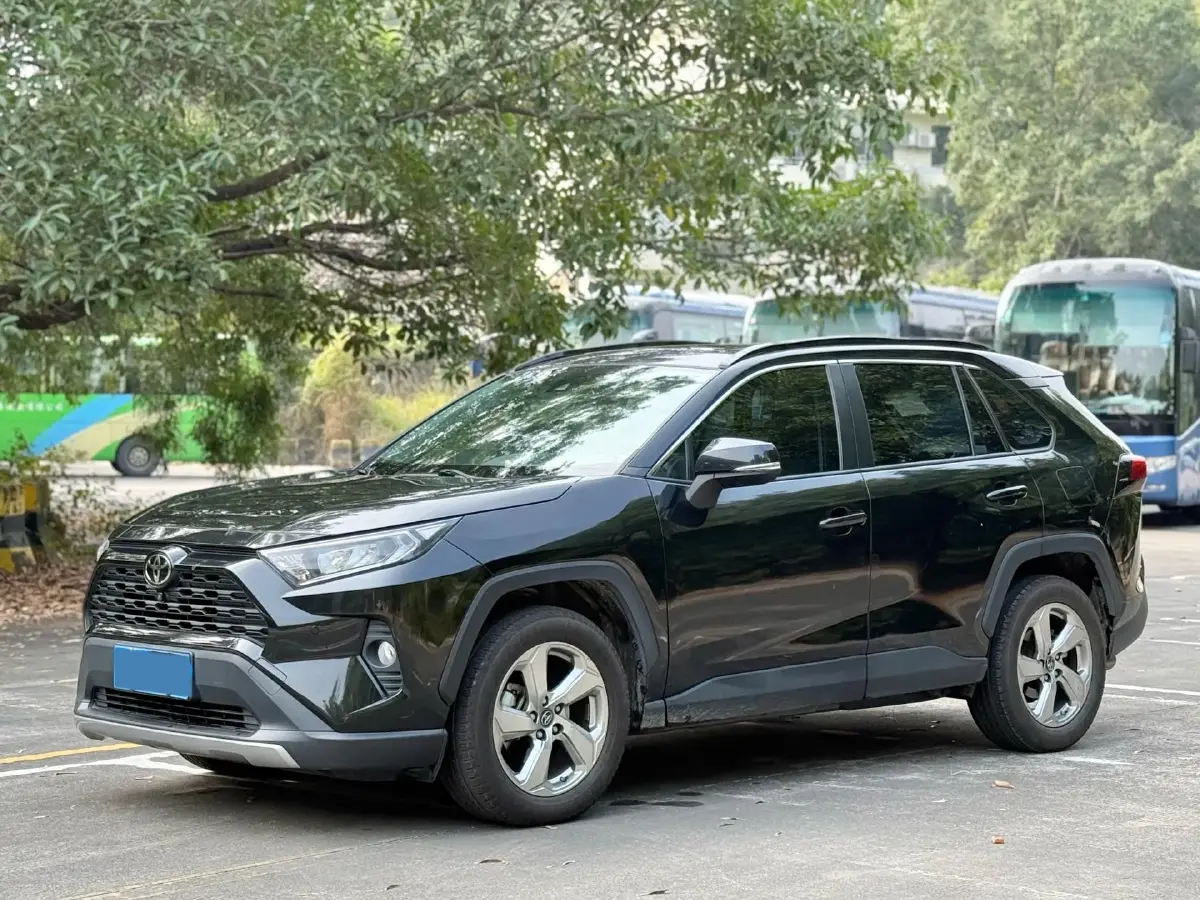 2021 Toyota RAV4 2.0L 171HP L4 CVT