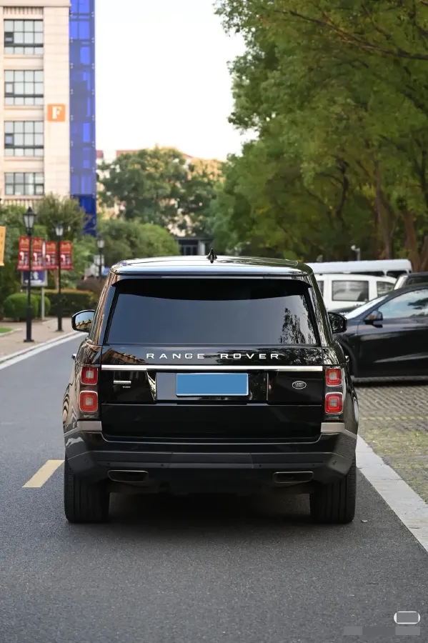 2020 Land Rover Range Rover 3.0T 400HP L6 8AT,autocango,china used car exporter,china ev exporter,chinese used car exporter,chinese used ev exporter