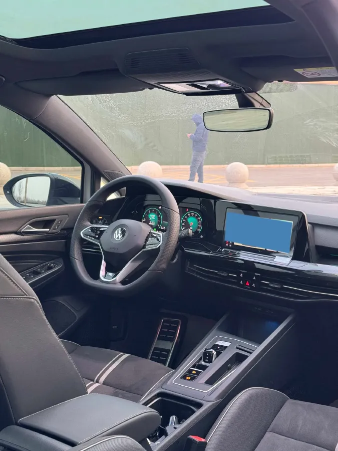 2023 Volkswagen Golf 1.4T 150HP L4 7DCT,autocango,china used car exporter,china ev exporter,chinese used car exporter,chinese used ev exporter