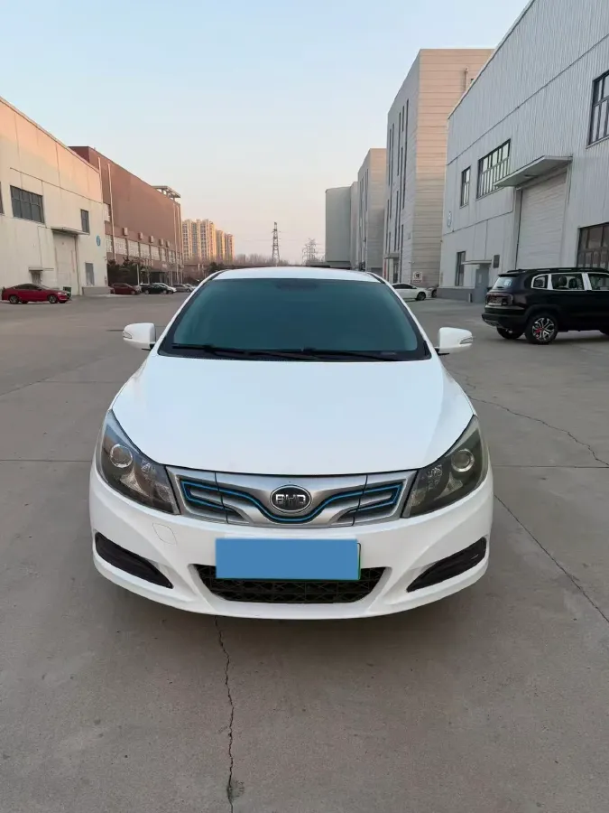 2018 BYD e5 BEV 60.48KWH,autocango,china used car exporter,china ev exporter,chinese used car exporter,chinese used ev exporter