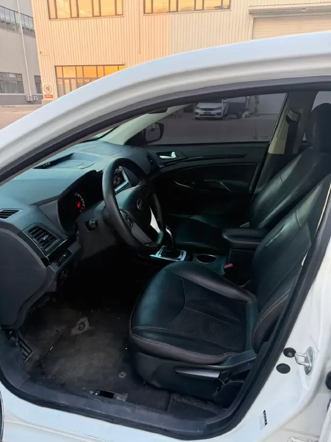 2018 BYD e5 BEV 60.48KWH,autocango,china used car exporter,china ev exporter,chinese used car exporter,chinese used ev exporter