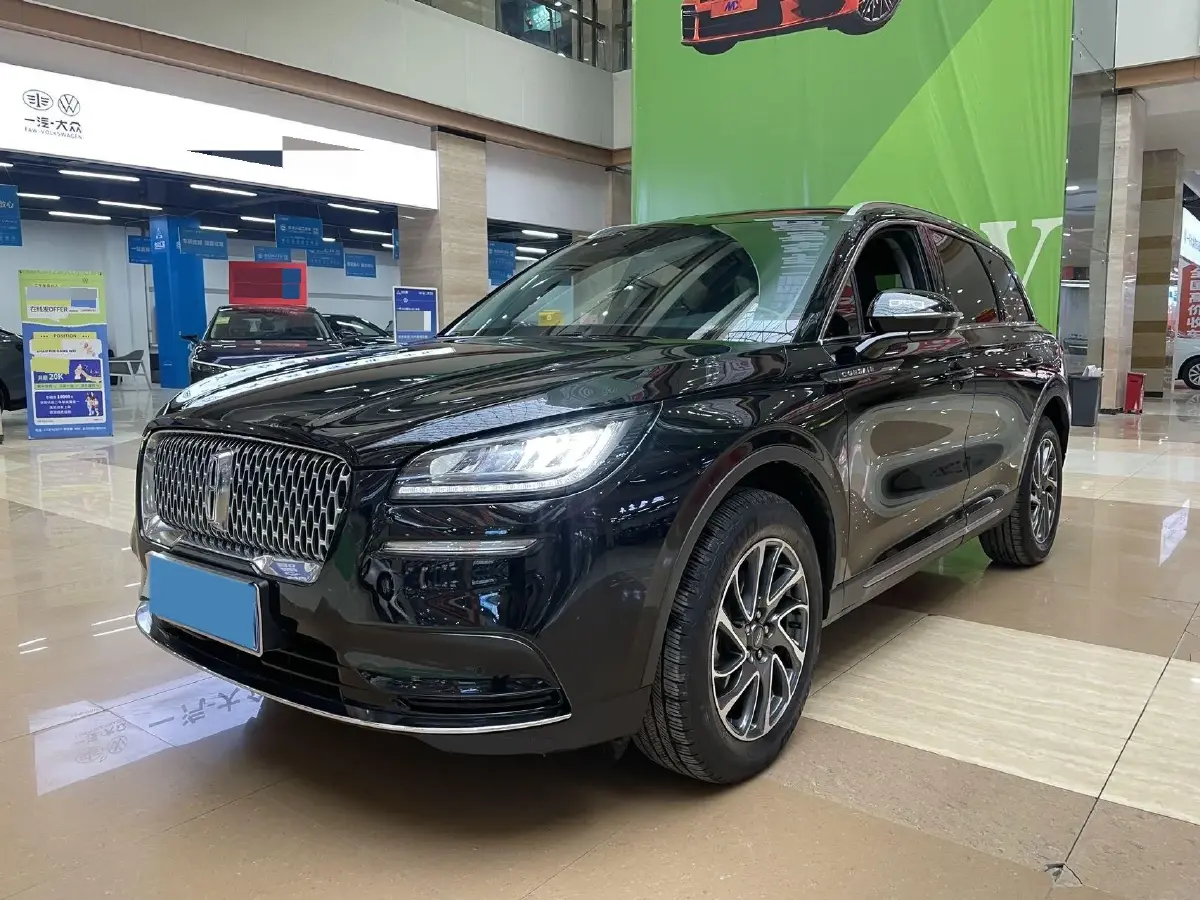 2022 Lincoln Corsair 2.0T 245HP L4 8AT