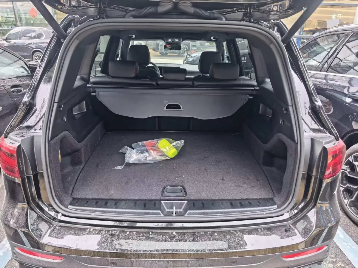 2024 Mercedes-Benz GLB AMG 2.0T 306HP L4 8DCT,autocango,china used car exporter,china ev exporter,chinese used car exporter,chinese used ev exporter