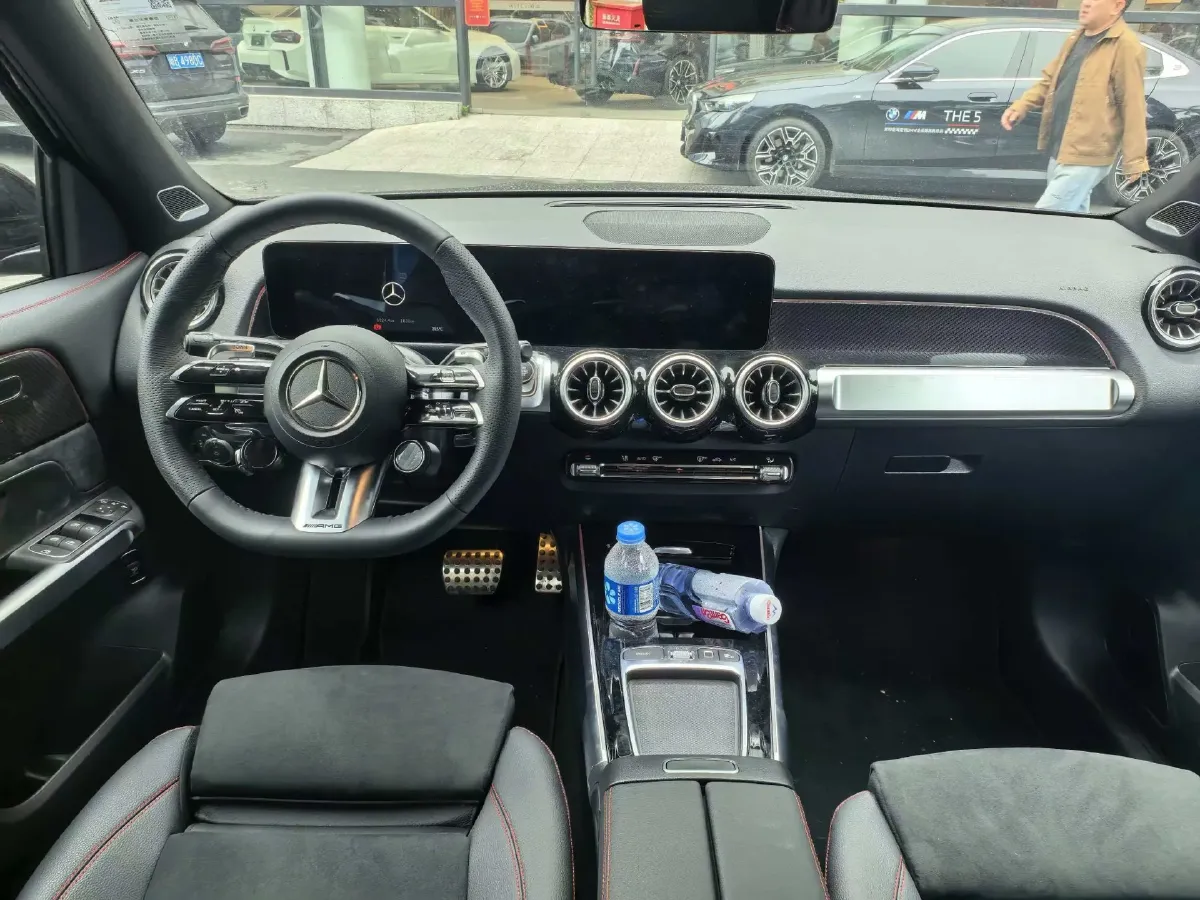 2024 Mercedes-Benz GLB AMG 2.0T 306HP L4 8DCT,autocango,china used car exporter,china ev exporter,chinese used car exporter,chinese used ev exporter