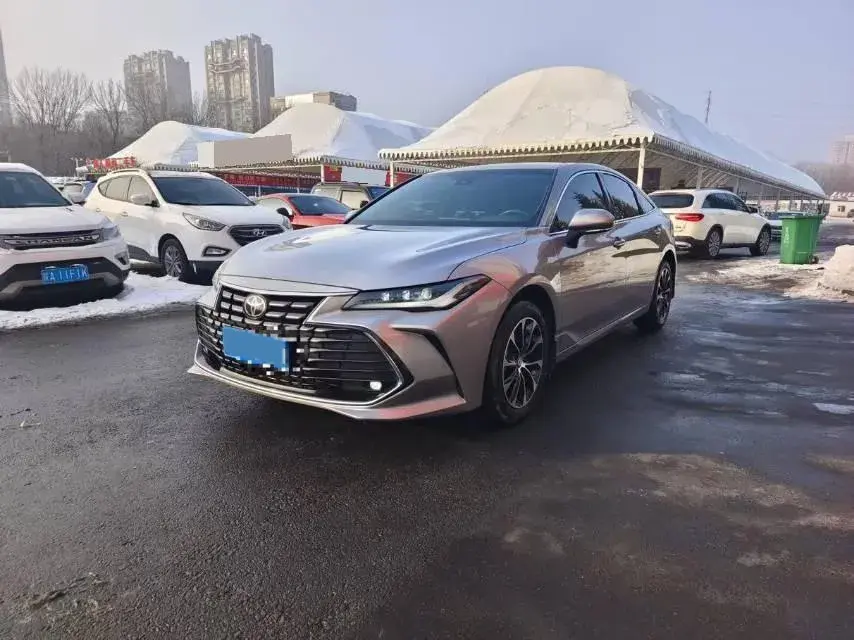 2023 Toyota Avalon 2.0L 177HP L4 CVT