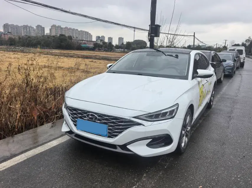 2019 Hyundai La Festa 1.6T 190HP L4 7DCT