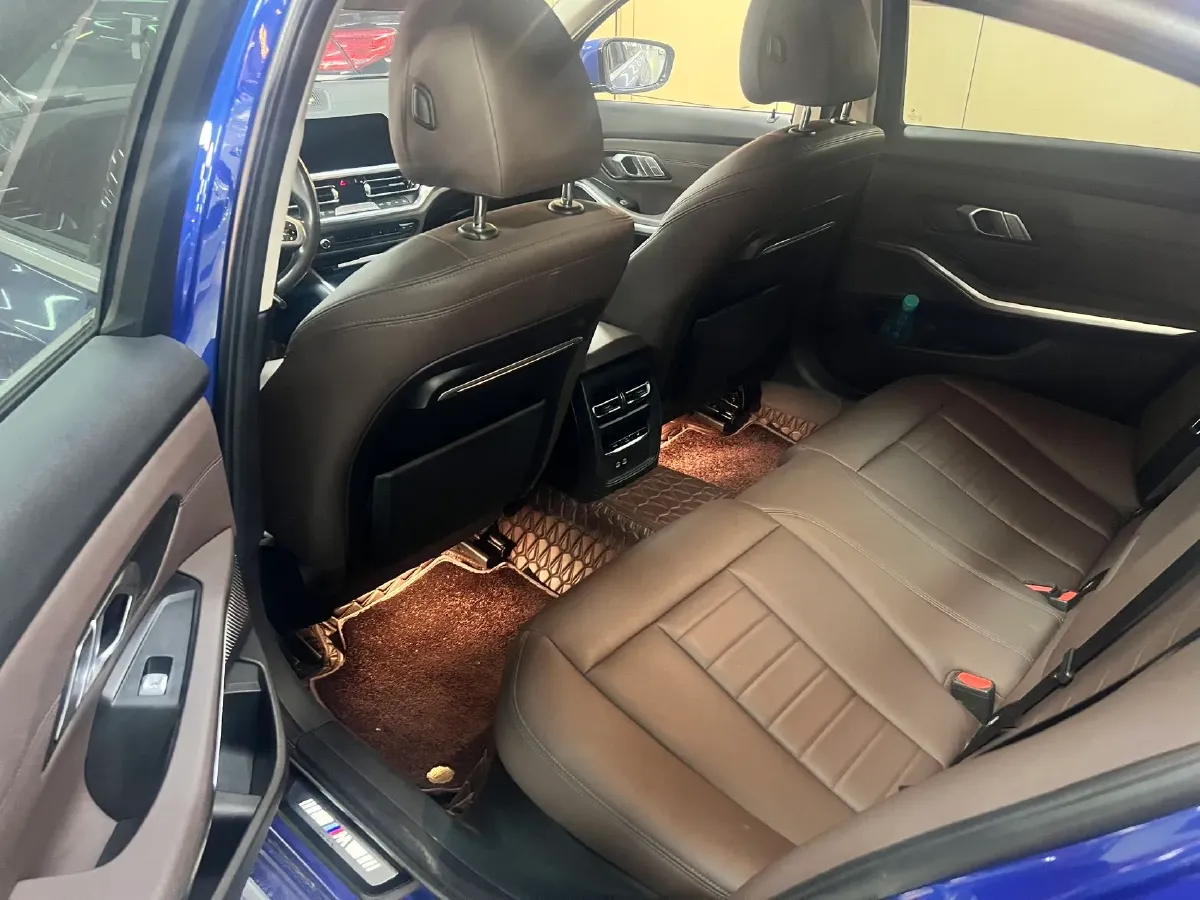 2020 BMW 3 Series 2.0T 184HP L4 8AT,autocango,china used car exporter,china ev exporter,chinese used car exporter,chinese used ev exporter