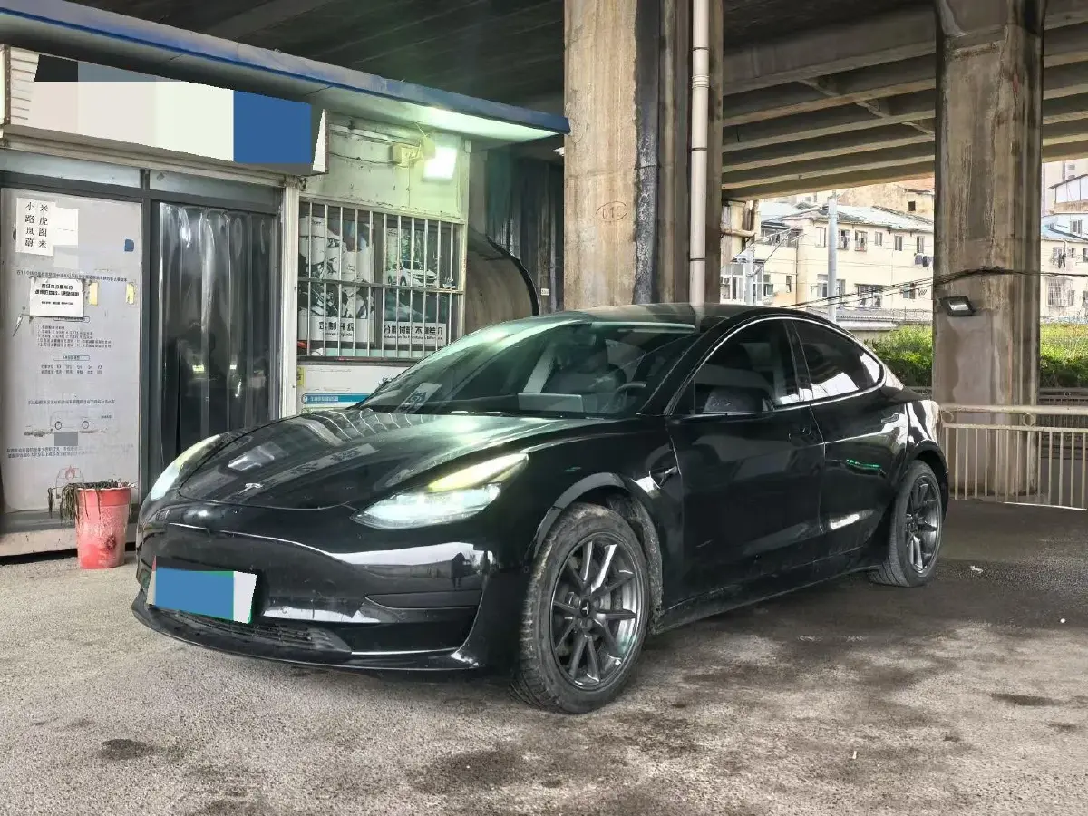 2022 Tesla Model 3 BEV 60KWH
