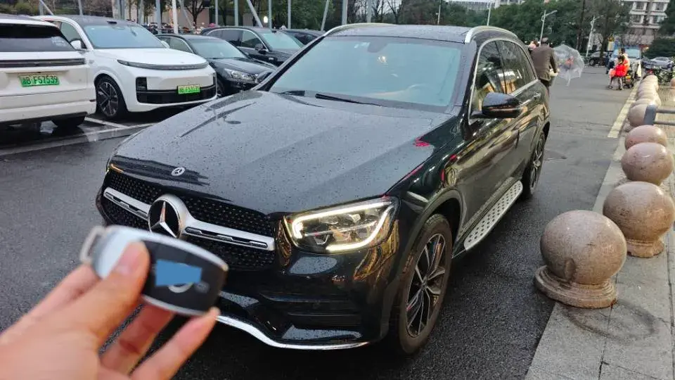 2021 Mercedes-Benz GLC Class 2.0T 197HP L4 9AT