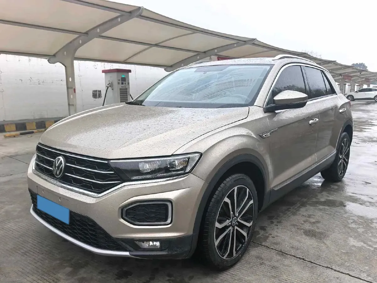 2021 Volkswagen T-Roc 1.4T 150HP L4 7DCT,autocango,china used car exporter,china ev exporter,chinese used car exporter,chinese used ev exporter