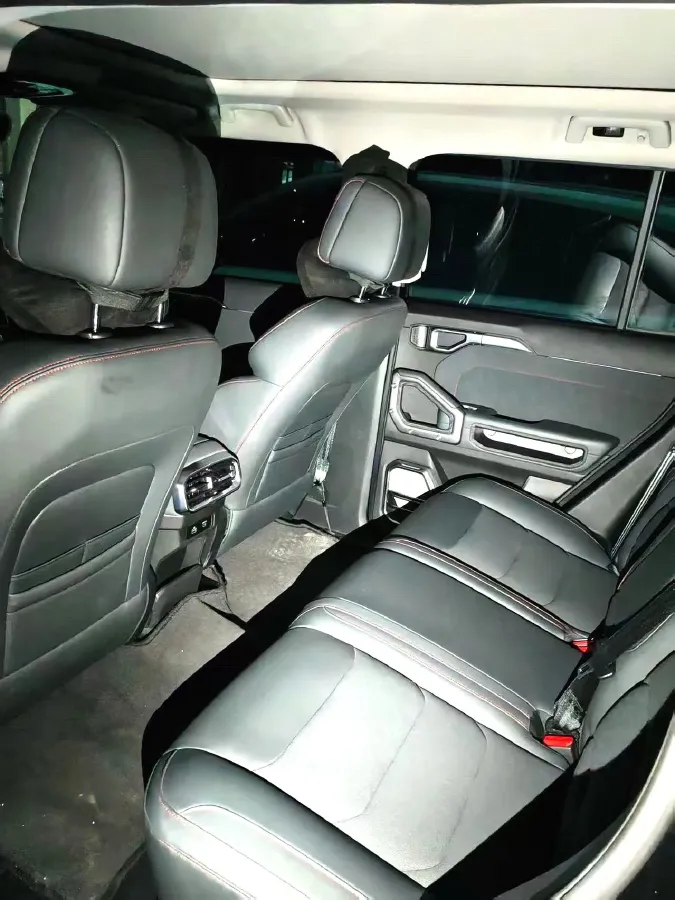 2023 Jetour Traveller 1.5T 184HP L4 7DCT,autocango,china used car exporter,china ev exporter,chinese used car exporter,chinese used ev exporter