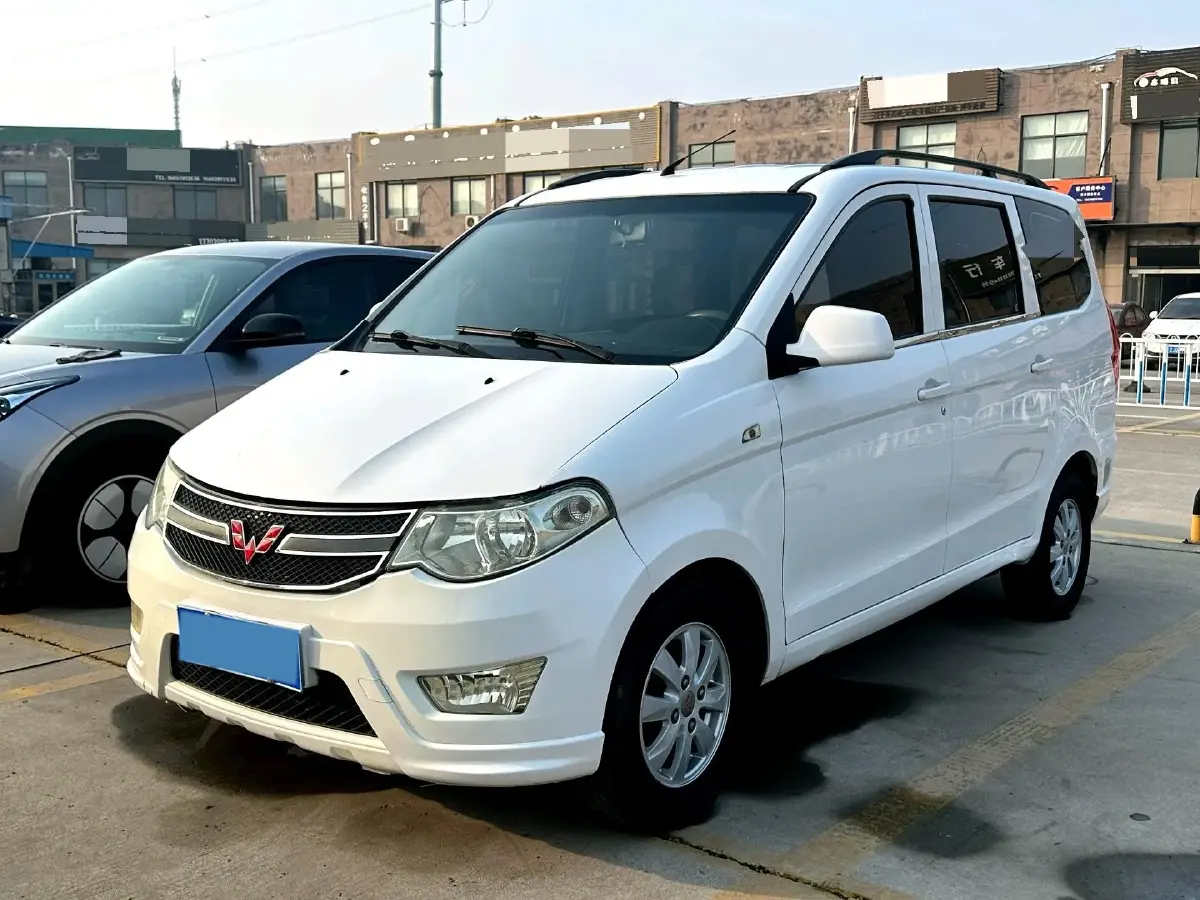 2016 WuLing HongGuang 1.5L 112HP L4 5MT