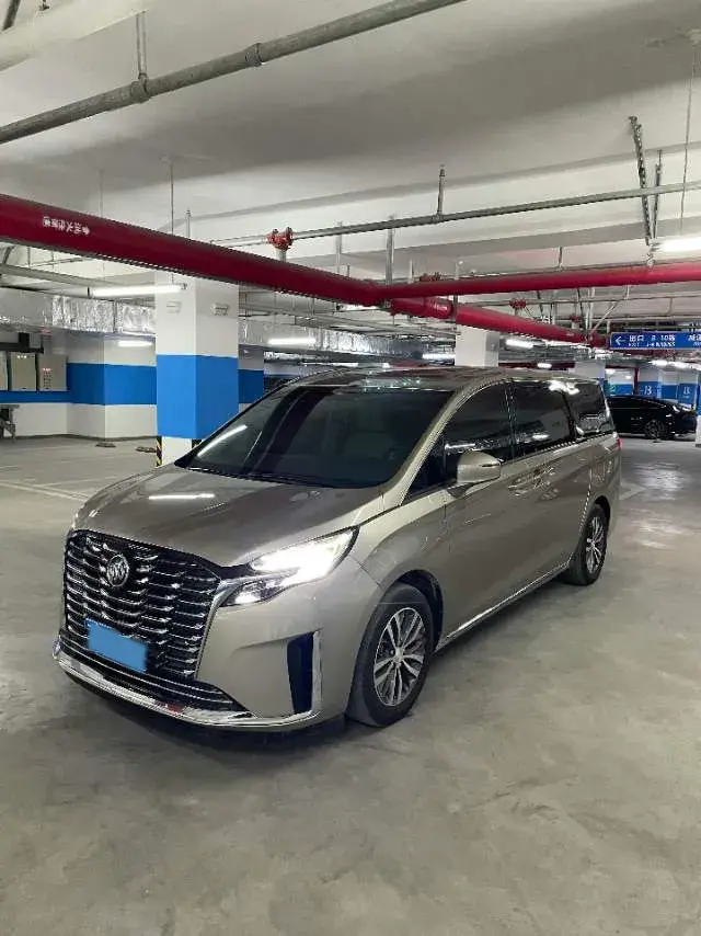 2023 Buick GL8 2.0T 237HP L4 9AT