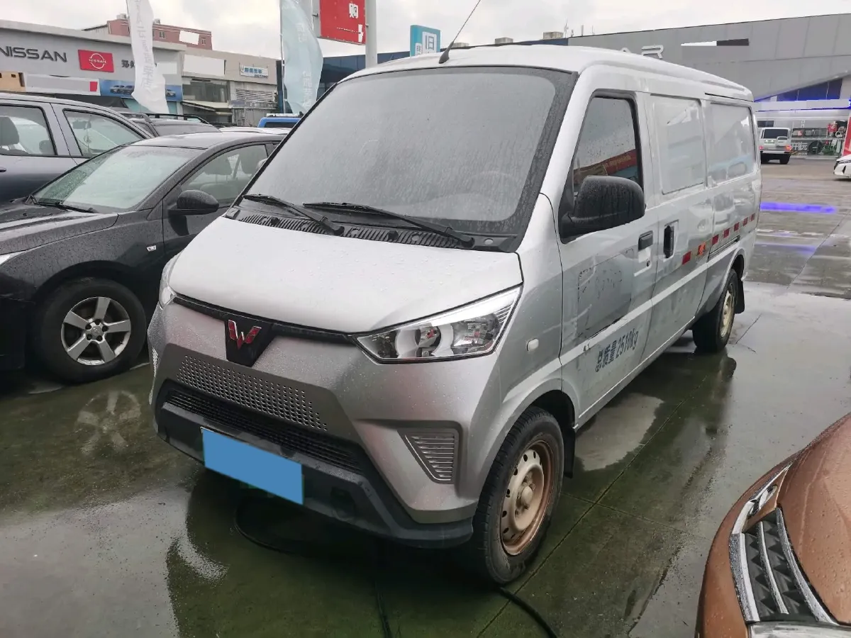 2022 WuLing EV50 BEV 35.904KWH,autocango,china used car exporter,china ev exporter,chinese used car exporter,chinese used ev exporter
