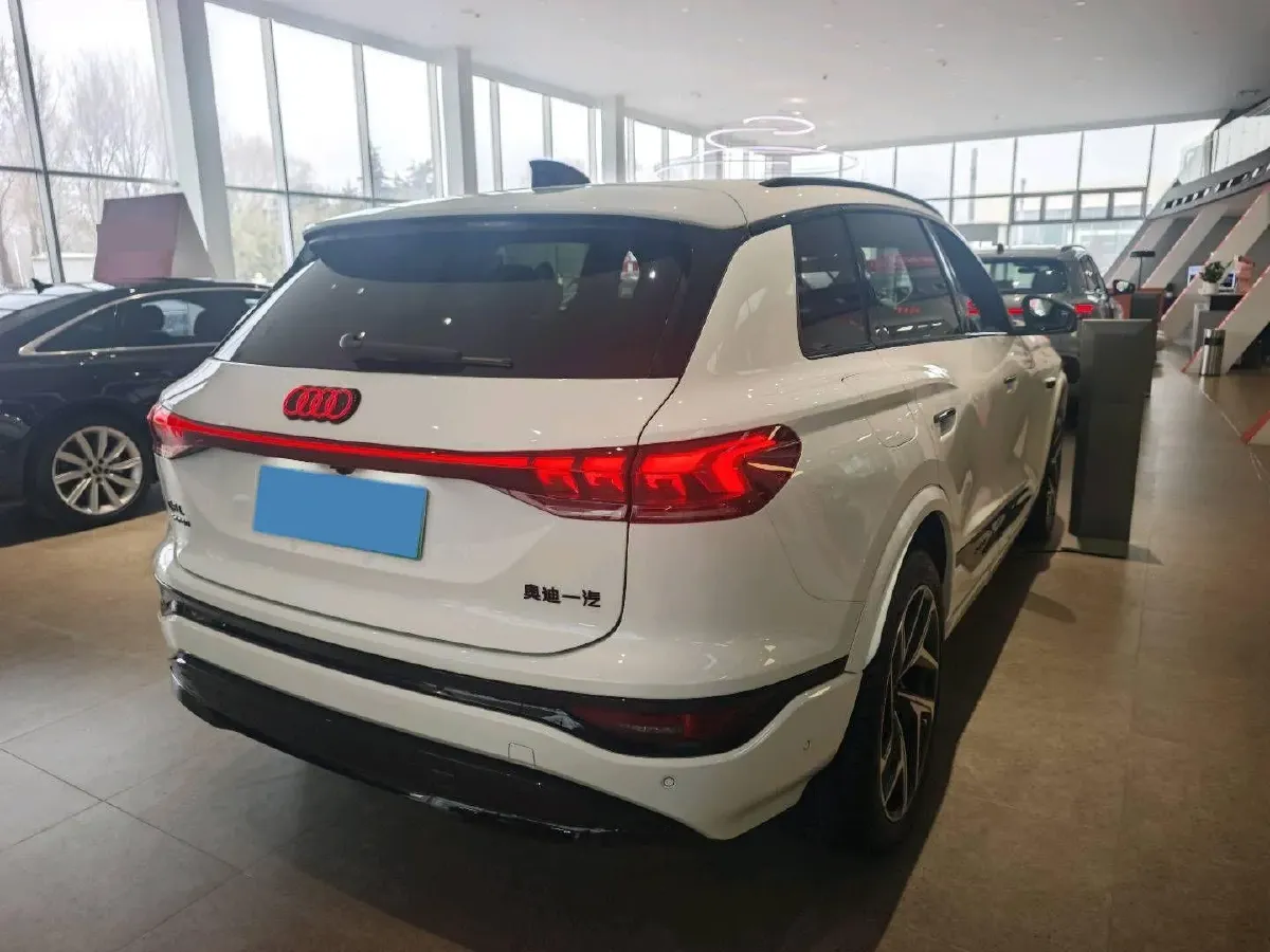 2026 Audi Q6L Sportback e-tron BEV,autocango,china used car exporter,china ev exporter,chinese used car exporter,chinese used ev exporter
