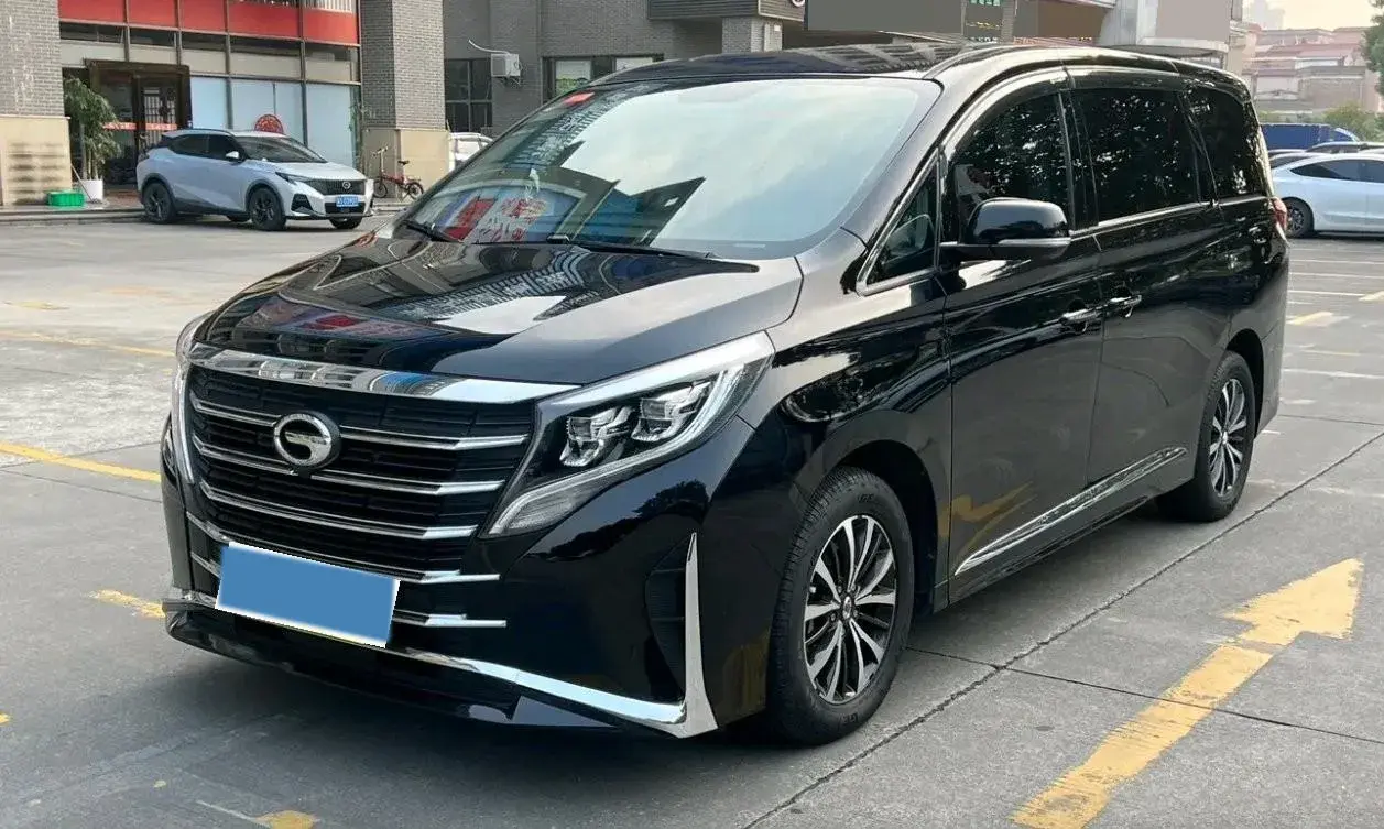 2021 GAC Trumpchi M8 2.0T 252HP L4 8AT