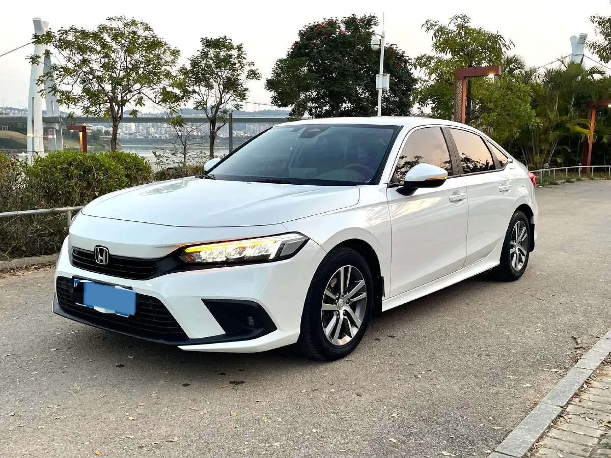 2022 Honda Civic 1.5T 182HP L4 CVT