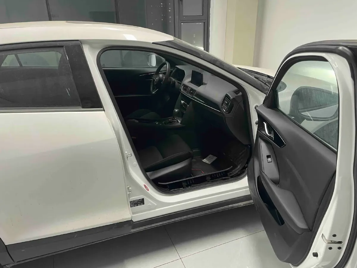 2021 Mazda CX-4 2.0L 158HP L4 6AT,autocango,china used car exporter,china ev exporter,chinese used car exporter,chinese used ev exporter