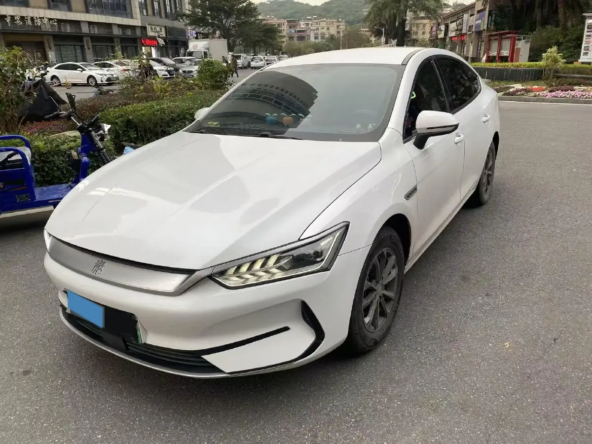 2021 BYD Qin Plus BEV 47.5KWH