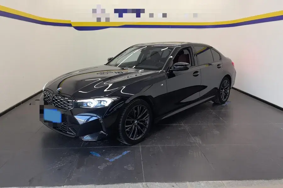 2024 BMW 3 Series 2.0T 184HP L4 8AT