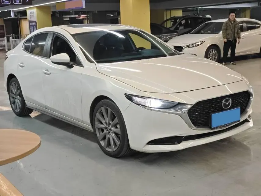 2023 Mazda 3 Axela 2.0L 158HP L4 6AT,autocango,china used car exporter,china ev exporter,chinese used car exporter,chinese used ev exporter