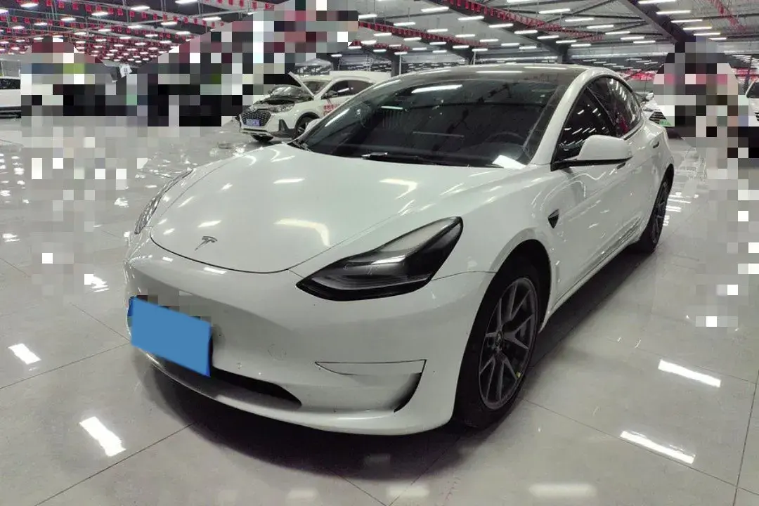 2022 Tesla Model 3 BEV 60KWH