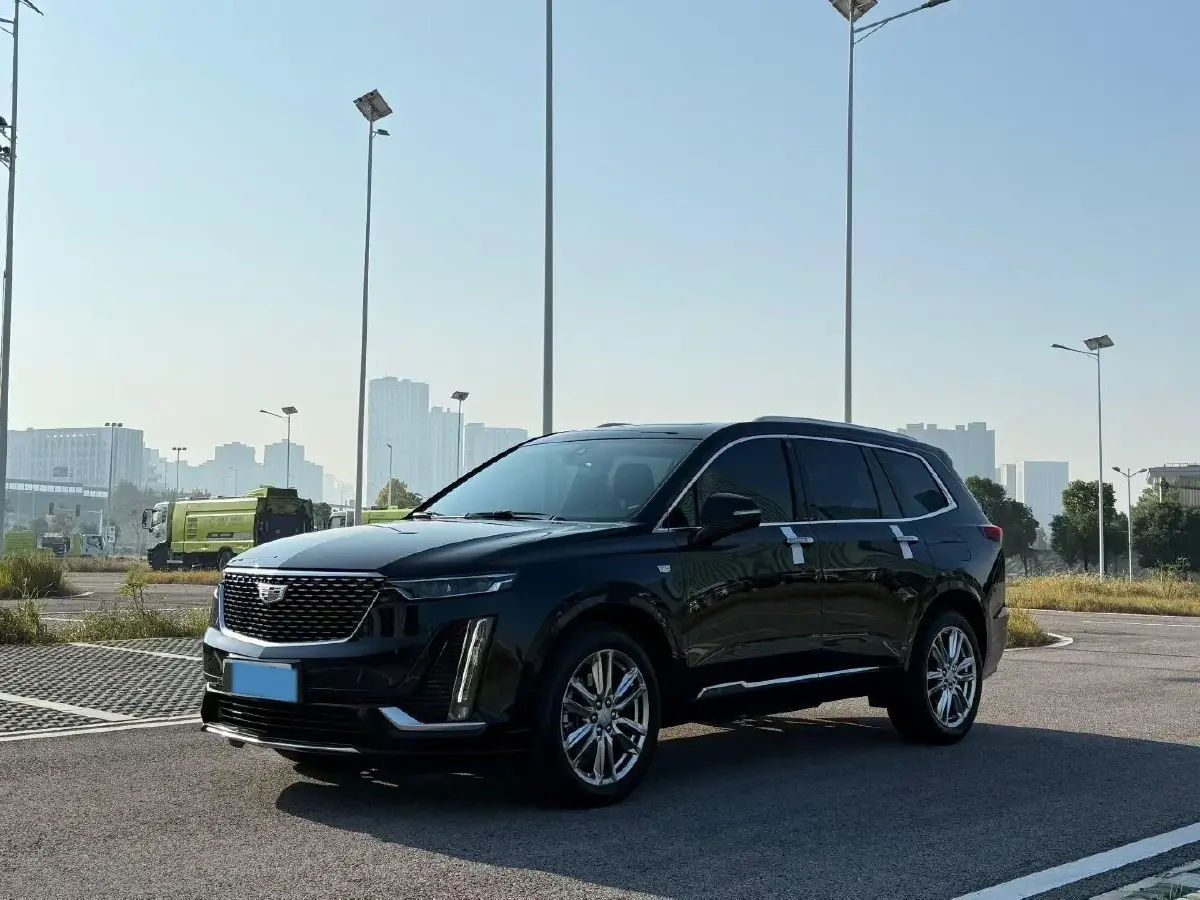 2022 Cadillac XT6 2.0T 237HP L4 9AT