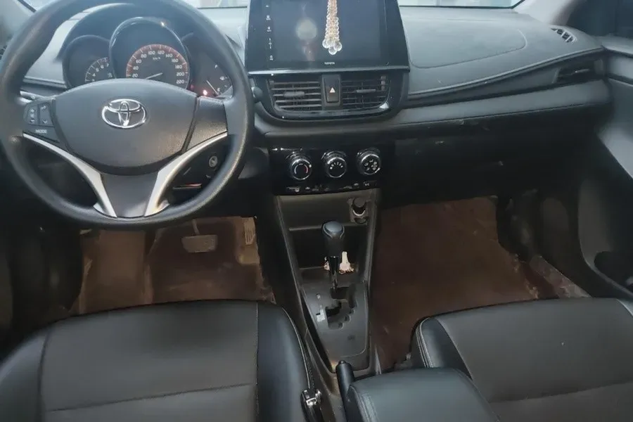 2021 Toyota Vios FS 1.5L 110HP L4 5MT,autocango,china used car exporter,china ev exporter,chinese used car exporter,chinese used ev exporter