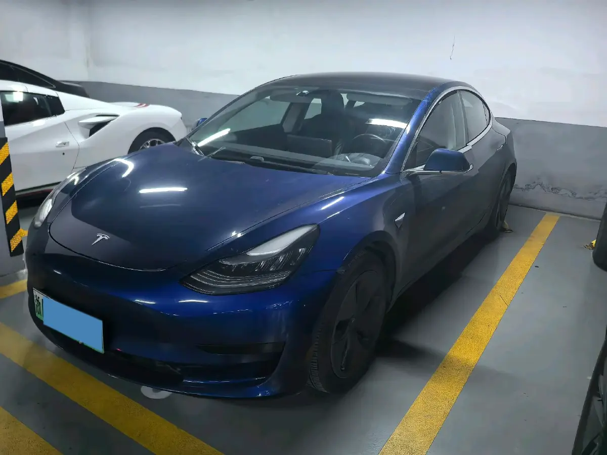 2020 Tesla Model 3 BEV 52KWH