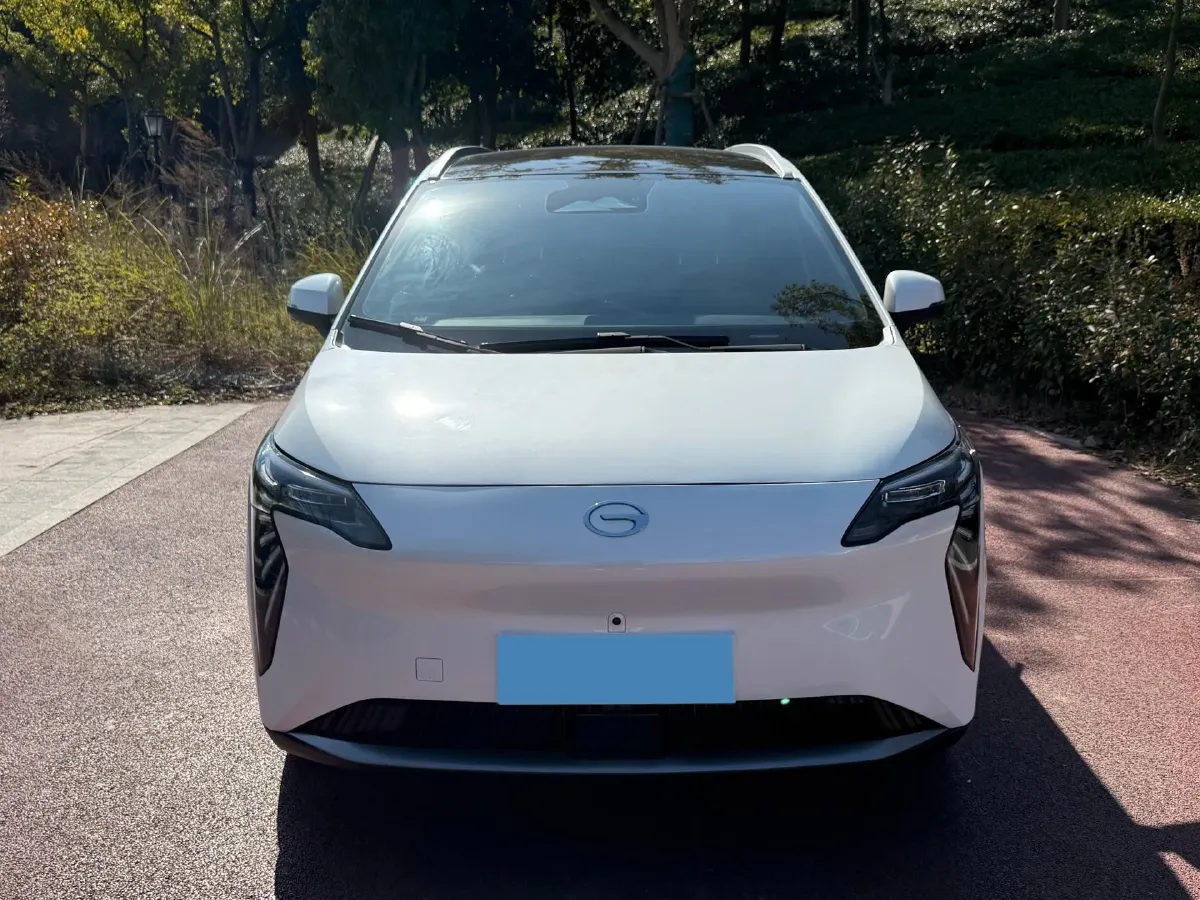 2023 GAC Trumpchi GS4 1.5T 177HP L4 6AT,autocango,china used car exporter,china ev exporter,chinese used car exporter,chinese used ev exporter