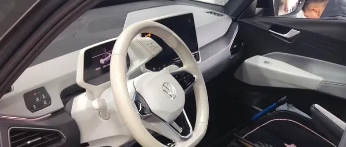 2023 DongFeng Forthing S60 EV BEV 54.6KWH,autocango,china used car exporter,china ev exporter,chinese used car exporter,chinese used ev exporter