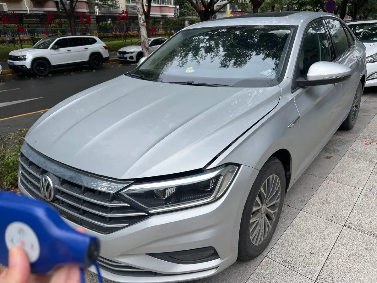 2021 Volkswagen Sagitar 1.4T 150HP L4 7DCT