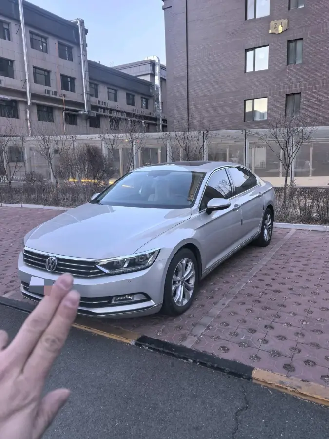 2018 Volkswagen Magotan 1.8T 180HP L4 7DCT