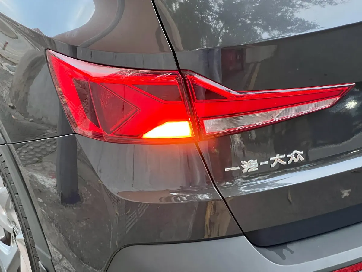 2024 Jetta VS7 1.4T 150HP L4 6AT,autocango,china used car exporter,china ev exporter,chinese used car exporter,chinese used ev exporter