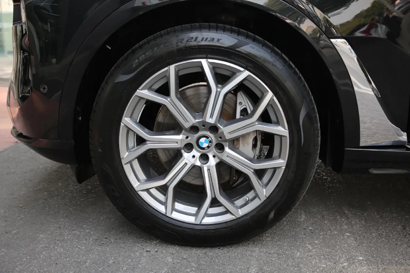 2024 BMW X7 3.0T 381HP L6 8AT,autocango,china used car exporter,china ev exporter,chinese used car exporter,chinese used ev exporter